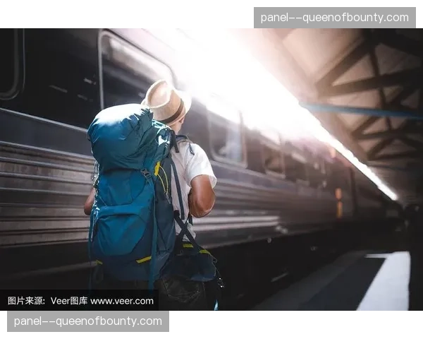 更衣室内的寂静：失利后，老将布兰特独自整理行囊的背影